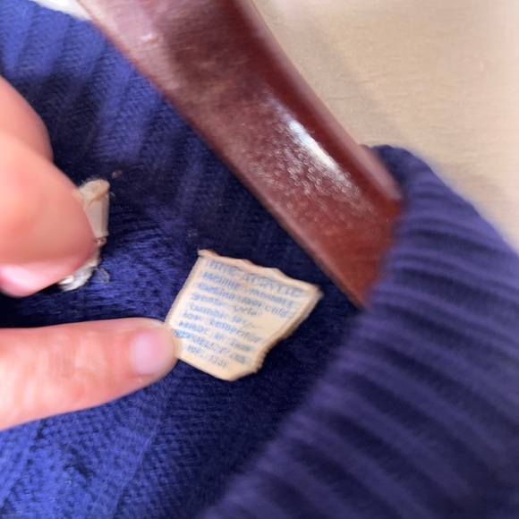 Women’s Vintage Northern Isles Blue Cable Knit Button Cardigan - Picture 5 of 7